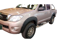 Cargar imagen en el visor de la galería, Ampliaciones Faldones Toyota Hilux Vigo 2006 al 2012