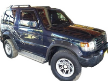 Cargar imagen en el visor de la galería, Ampliaciones Faldones 4x4 Motero Mitsubishi Hard Top Standard