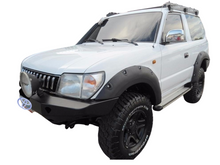 Cargar imagen en el visor de la galería, Faldones toyota Prado enpernados