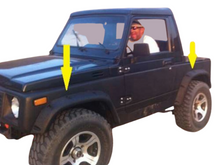 Cargar imagen en el visor de la galería, Faldones 13 cm suzuki chevrolet samurai